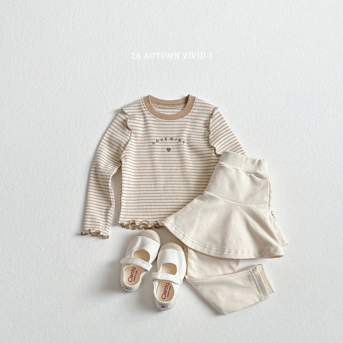 【秋のPRE-ODER 5%OFF】74.Love Wins Lettuce Hem Tee