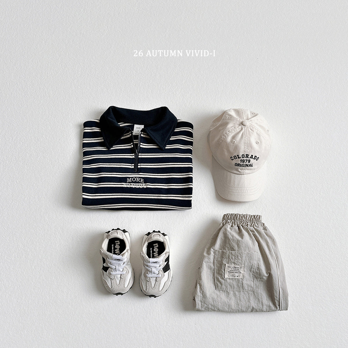 【秋のPRE-ODER 5%OFF】08.Side Stripe Label Windbreaker Jogger Pants