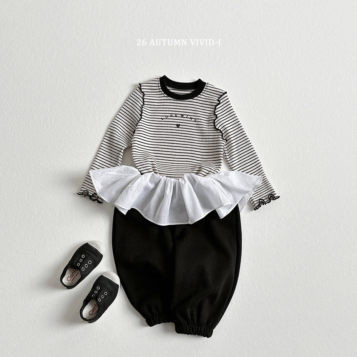 【秋のPRE-ODER 5%OFF】74.Love Wins Lettuce Hem Tee