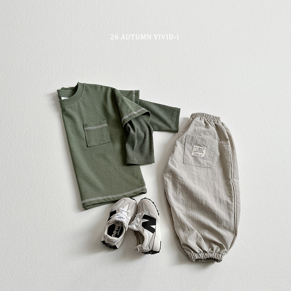 【秋のPRE-ODER 5%OFF】08.Side Stripe Label Windbreaker Jogger Pants