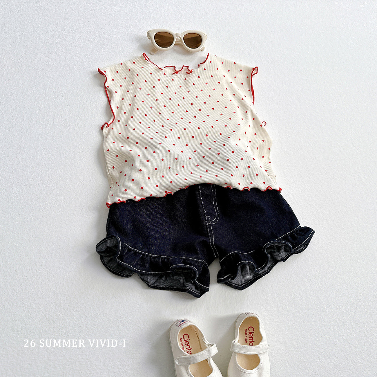 【PREORDER受付終了、ご希望はお問い合わせください。】83.Strawberry Dot Flare Tee
