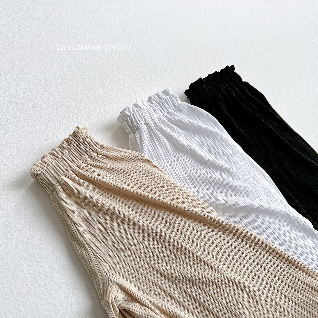 【PREORDER受付終了、ご希望はお問い合わせください。】24.Banding Pleats Wide Pants
