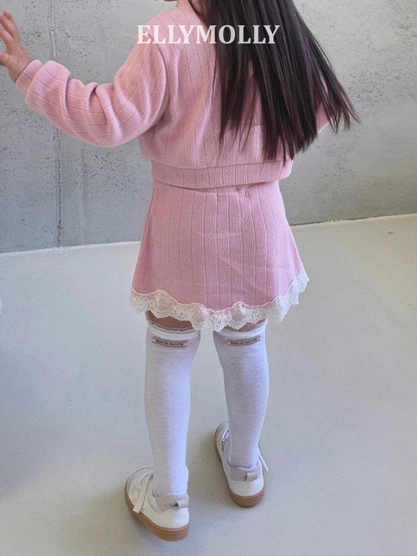 【PREORDER 4日間限定】15. Ribbon Fit Leg Socks