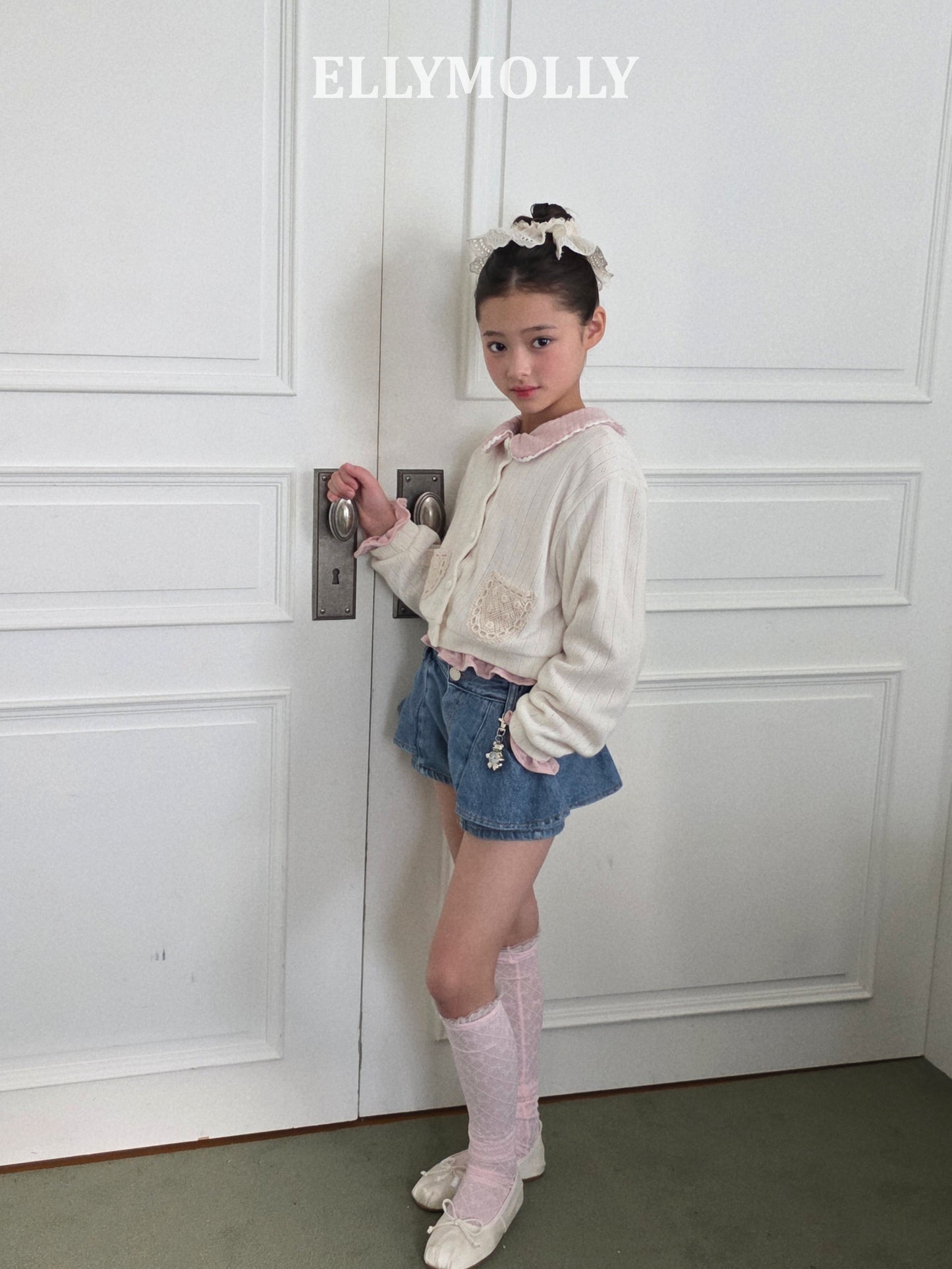 【PREORDER 4日間限定】18. Ribbon Leg Socks