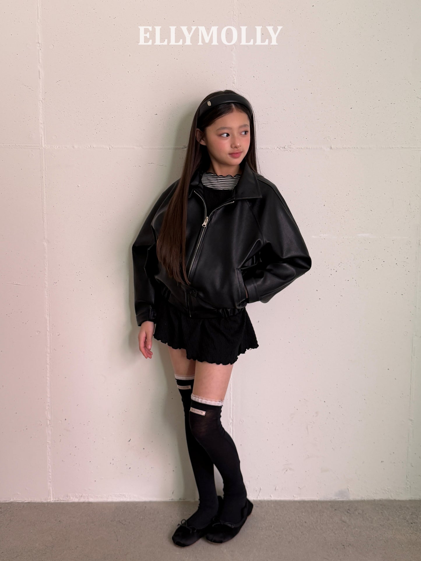 【PREORDER 4日間限定】15. Ribbon Fit Leg Socks