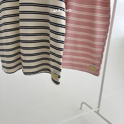 【PREORDER受付終了、ご希望はお問い合わせください。】85.Mom Saint Short Sleeve T-shirt