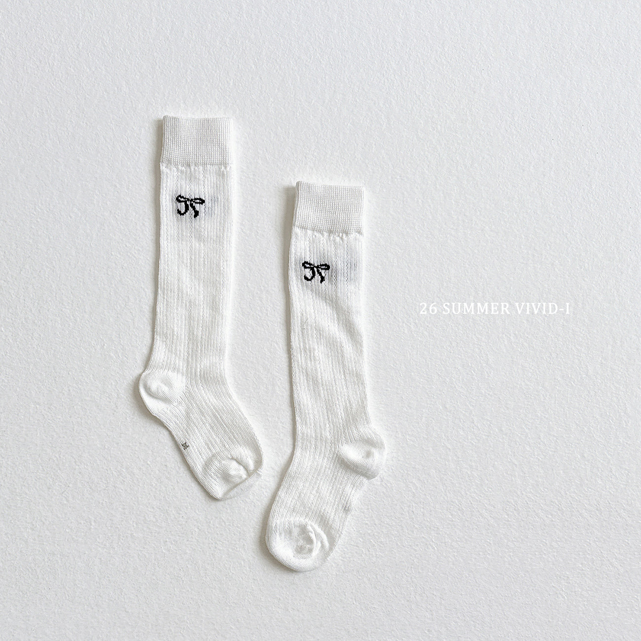 【PREORDER受付終了、ご希望はお問い合わせください。】121.Ribbon Embroidery Knee Socks