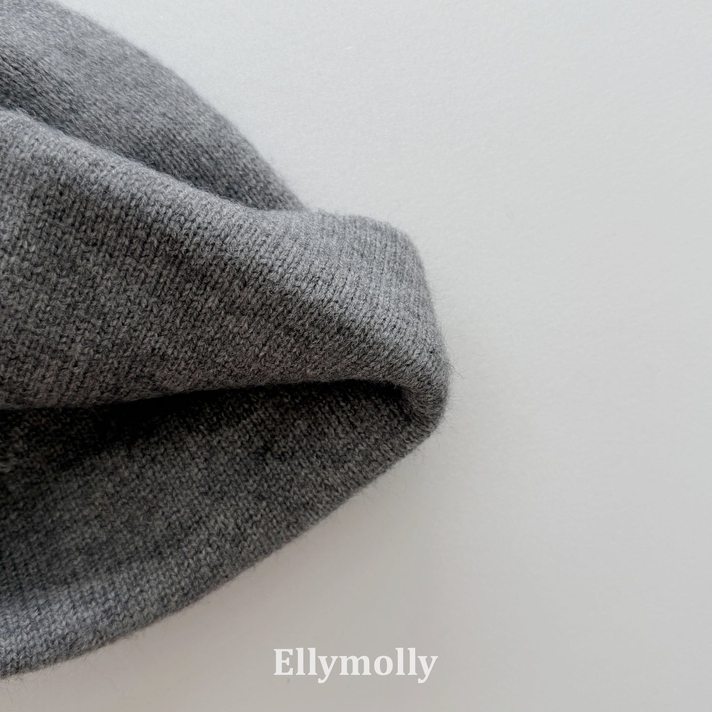 【PRE-ODER〆8.9(sun)】68.Husky Pom-Pom Beanie | ellymolly