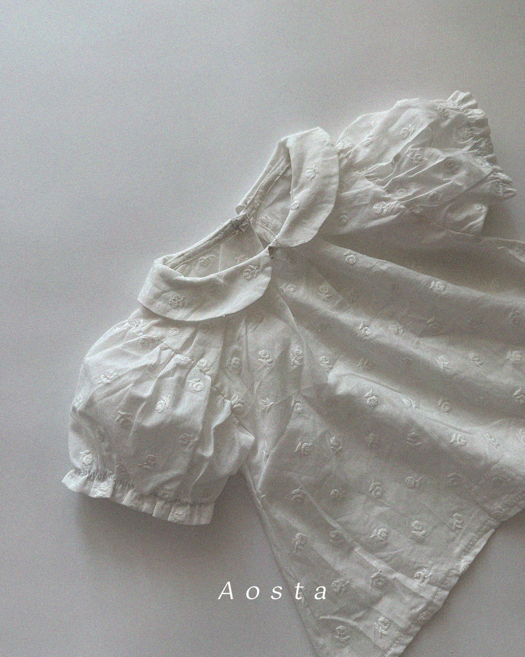 【PREORDER受付終了、ご希望はお問い合わせください。】61.Collar Blouse