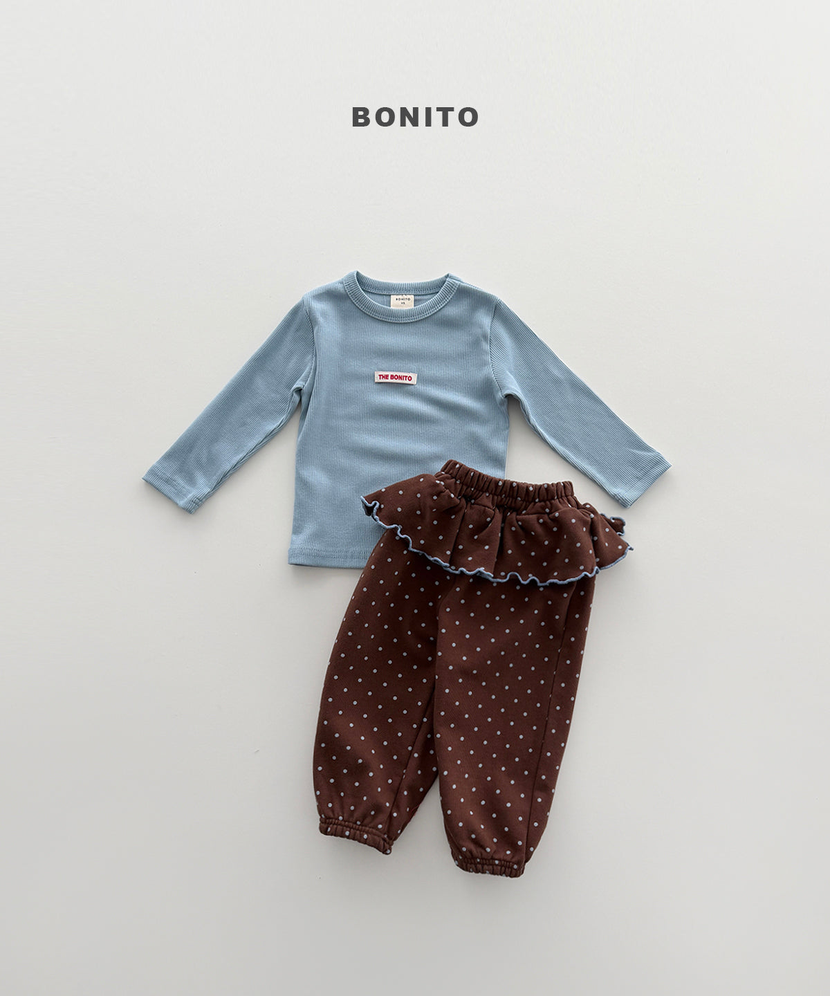 60.Dot Frill Jogger Pants