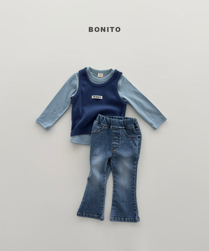 57.Bootcut Stretch Denim Pants