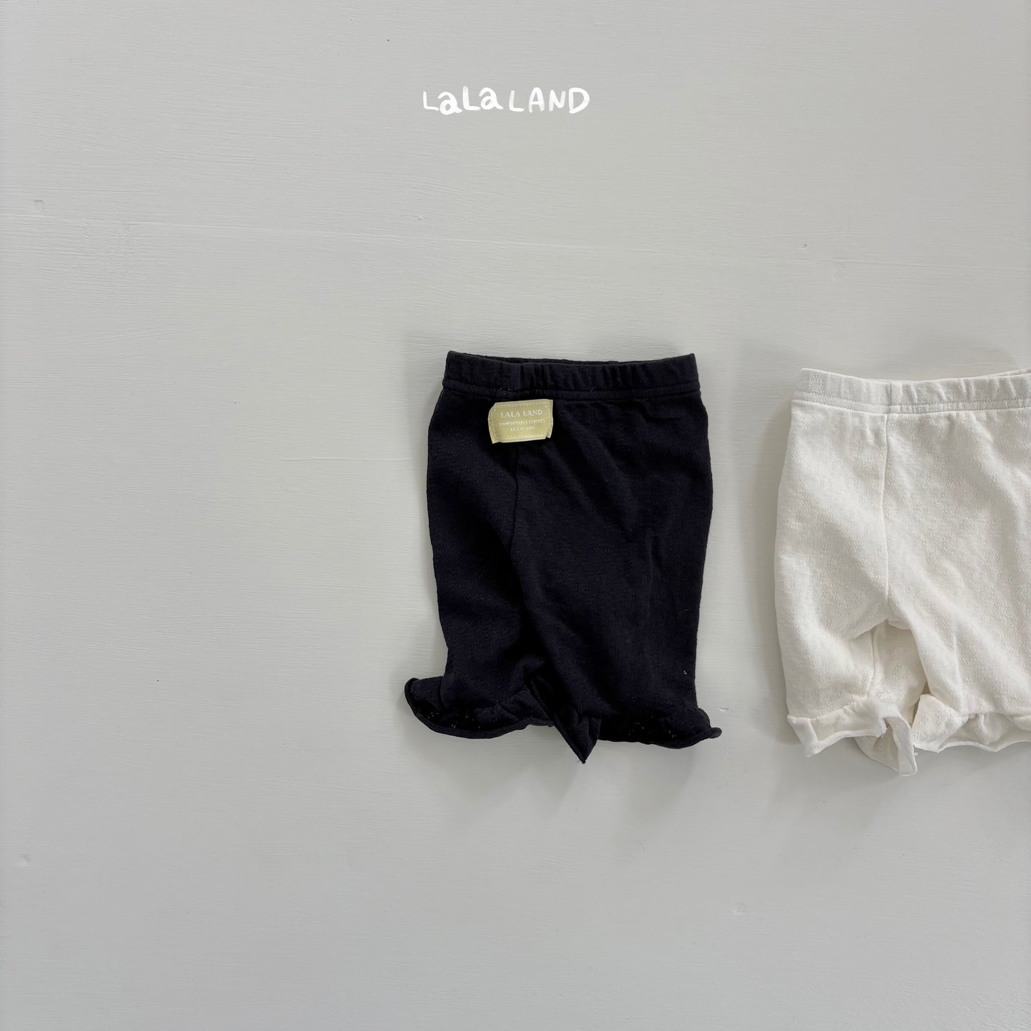 【PREORDER受付終了、ご希望はお問い合わせください。】35.Baby Frill Leggings