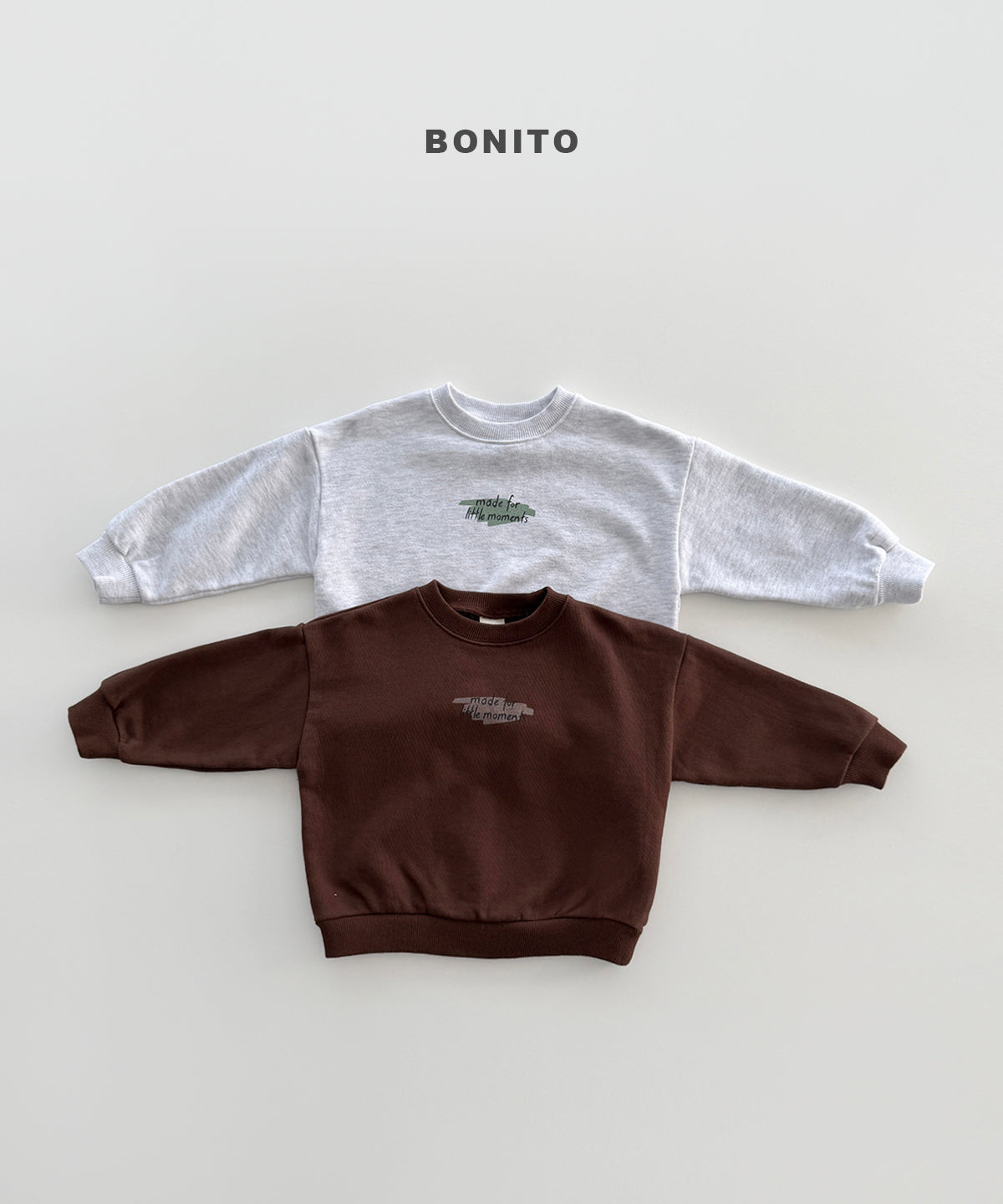 17.Moment Sweatshirt
