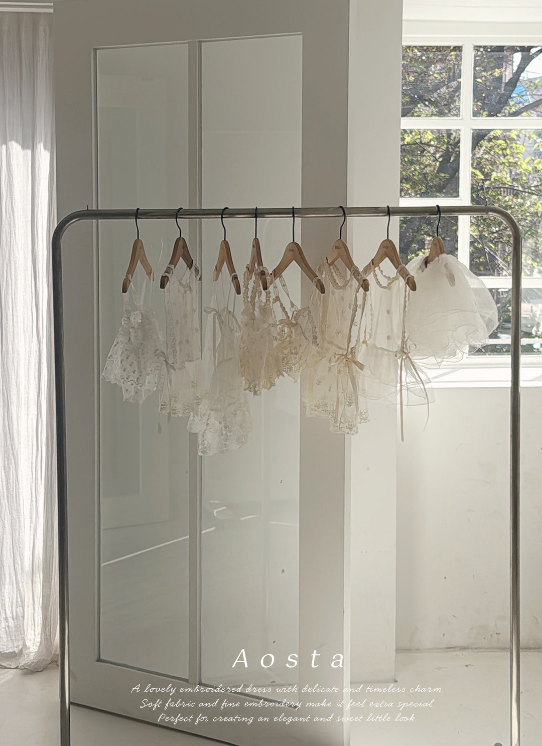 【PREORDER受付終了、ご希望はお問い合わせください。】27.Lace Strap Bustier
