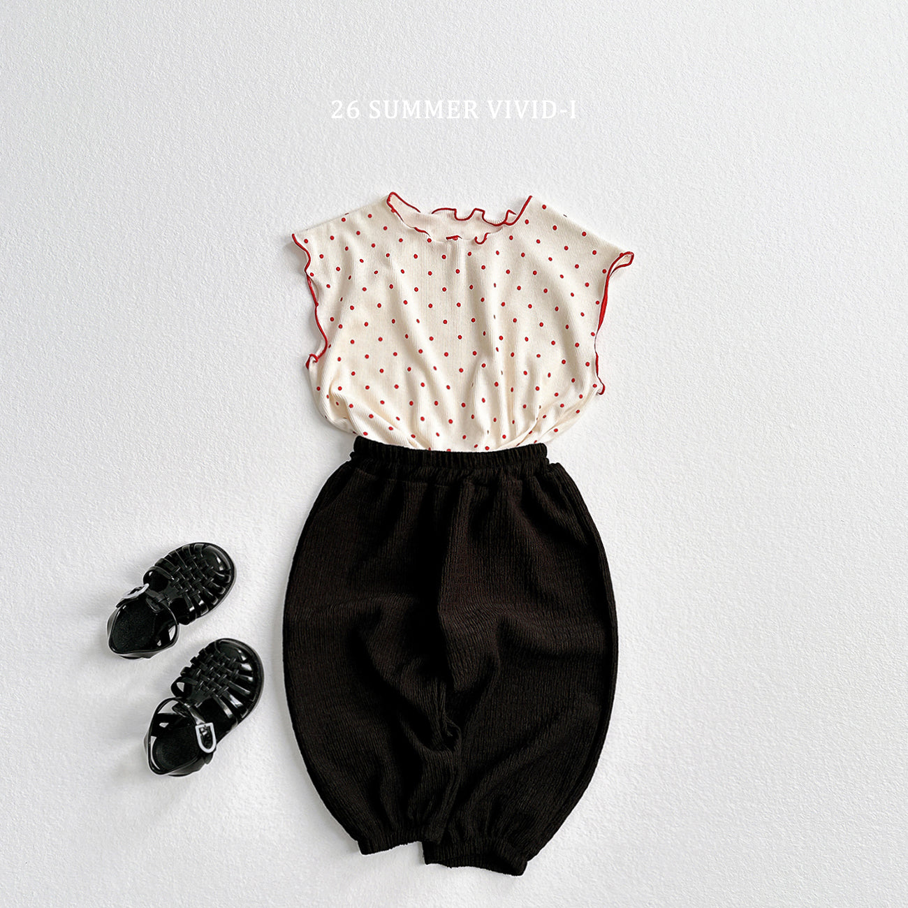 【PREORDER受付終了、ご希望はお問い合わせください。】83.Strawberry Dot Flare Tee