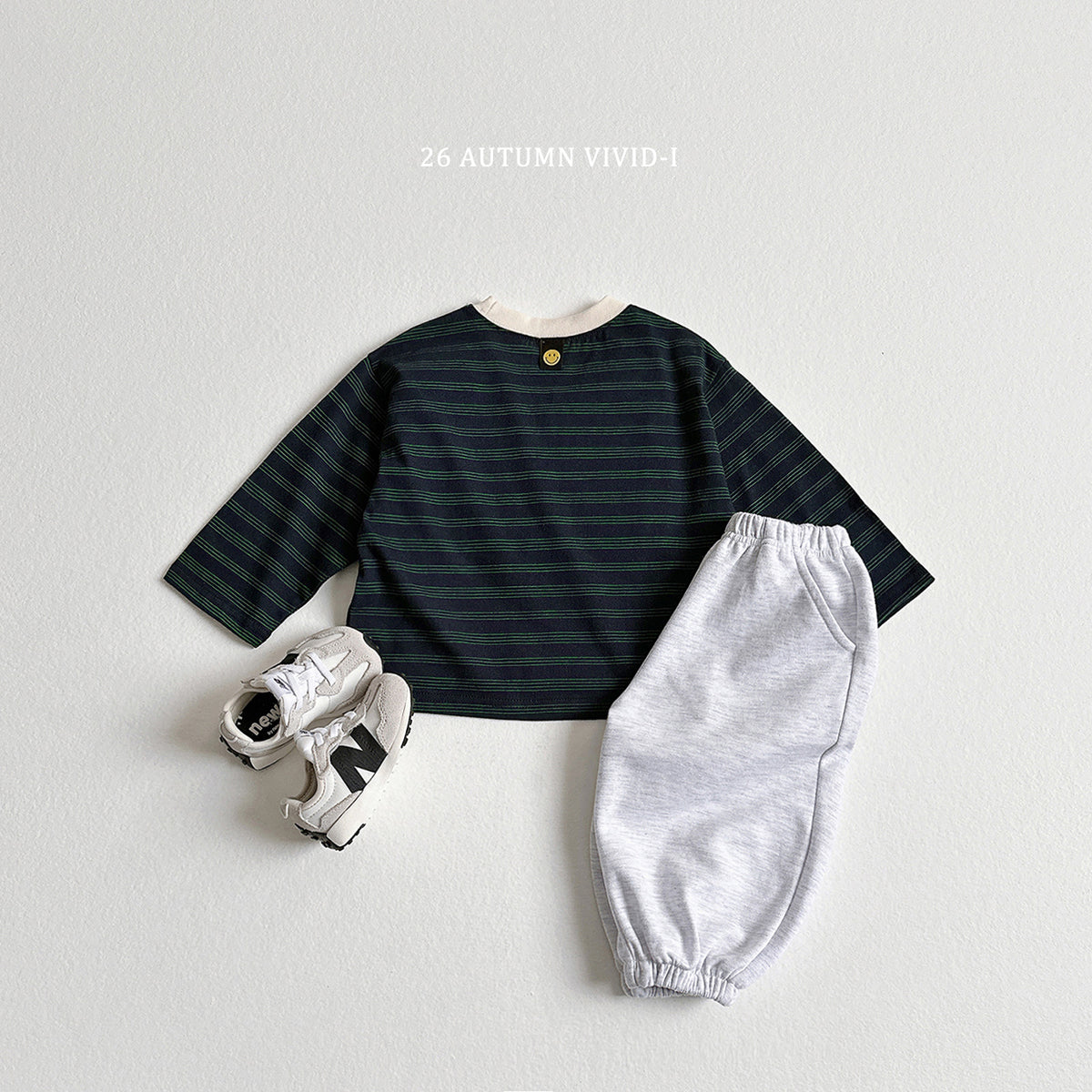 【秋のPRE-ODER 5%OFF】37.Stripe Smile Label Tee
