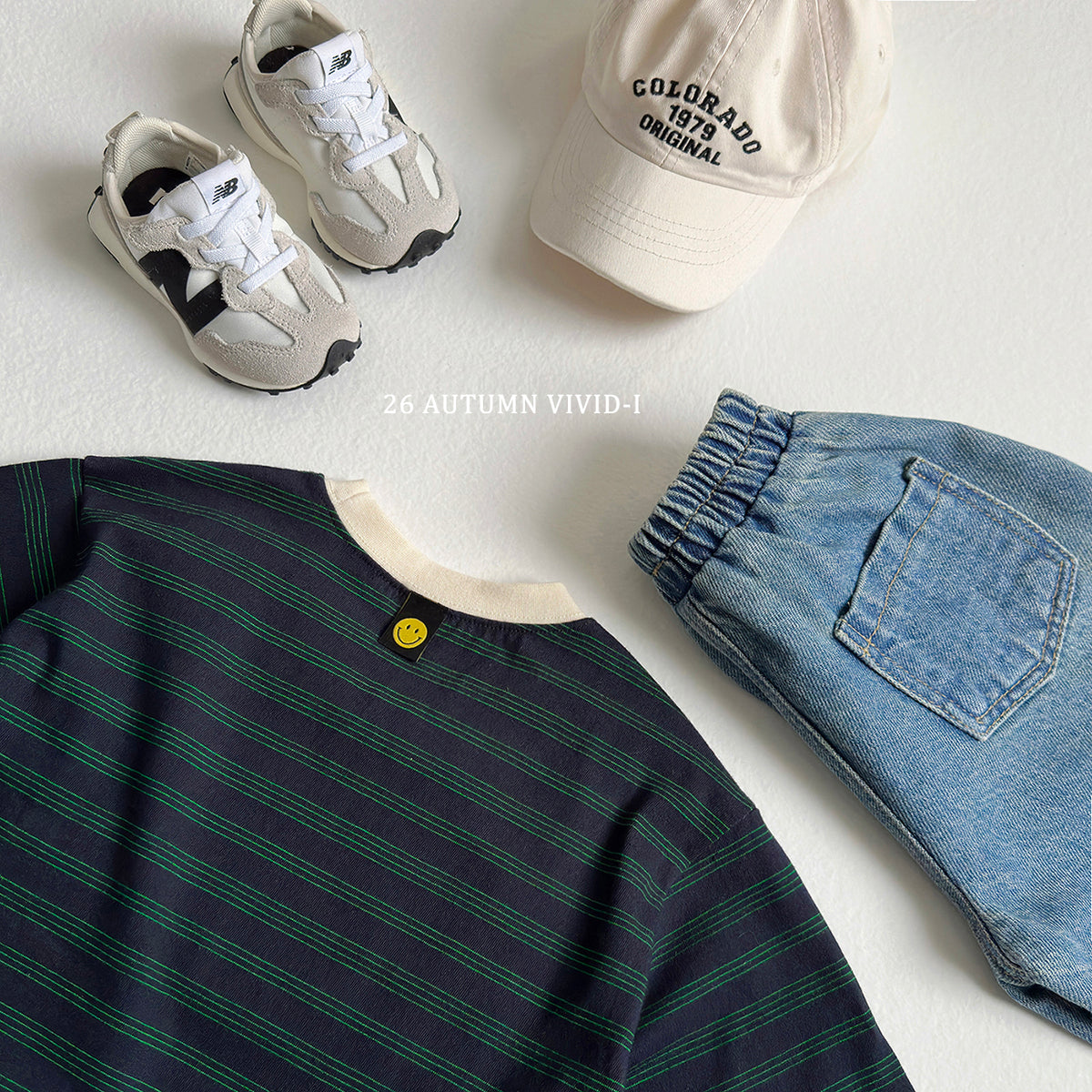 【秋のPRE-ODER 5%OFF】37.Stripe Smile Label Tee