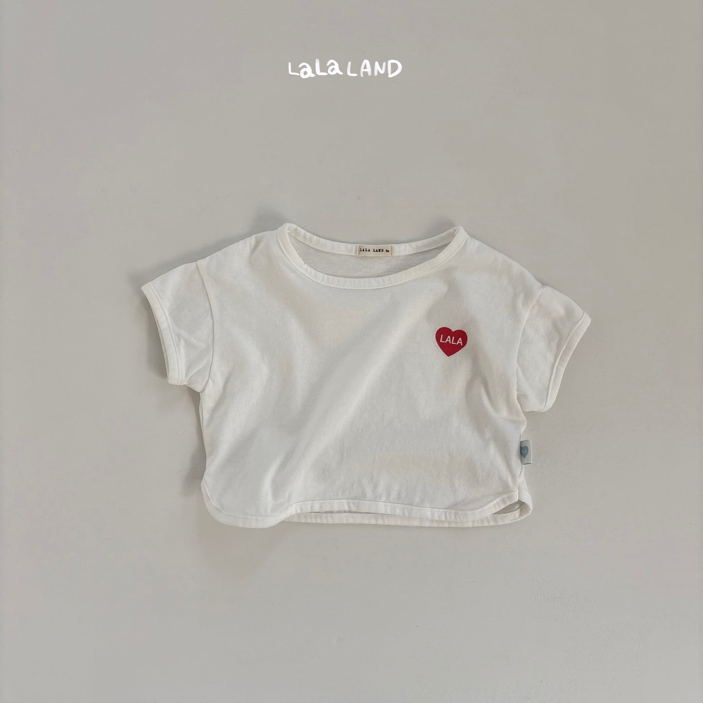 【PREORDER受付終了、ご希望はお問い合わせください。】25.Baby Heart Trim T-shirt