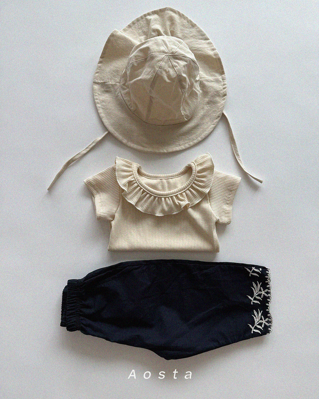 【PREORDER受付終了、ご希望はお問い合わせください。】57.Olivia Blouse