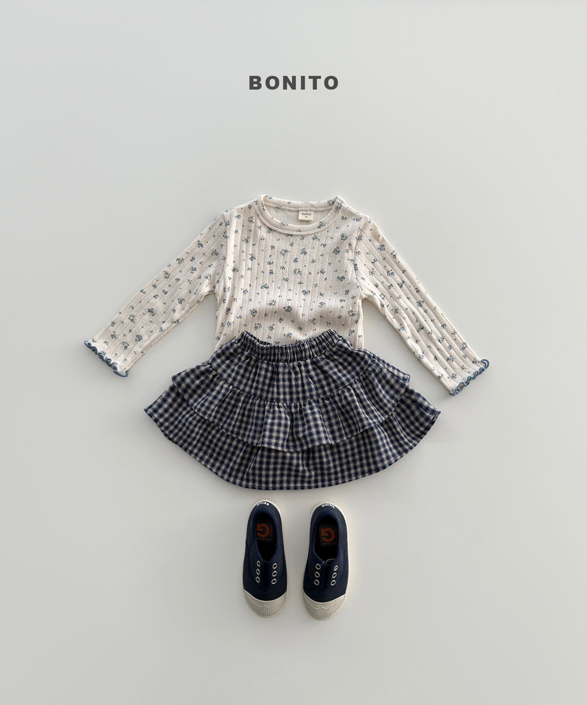 56.Eyelet T-Shirt