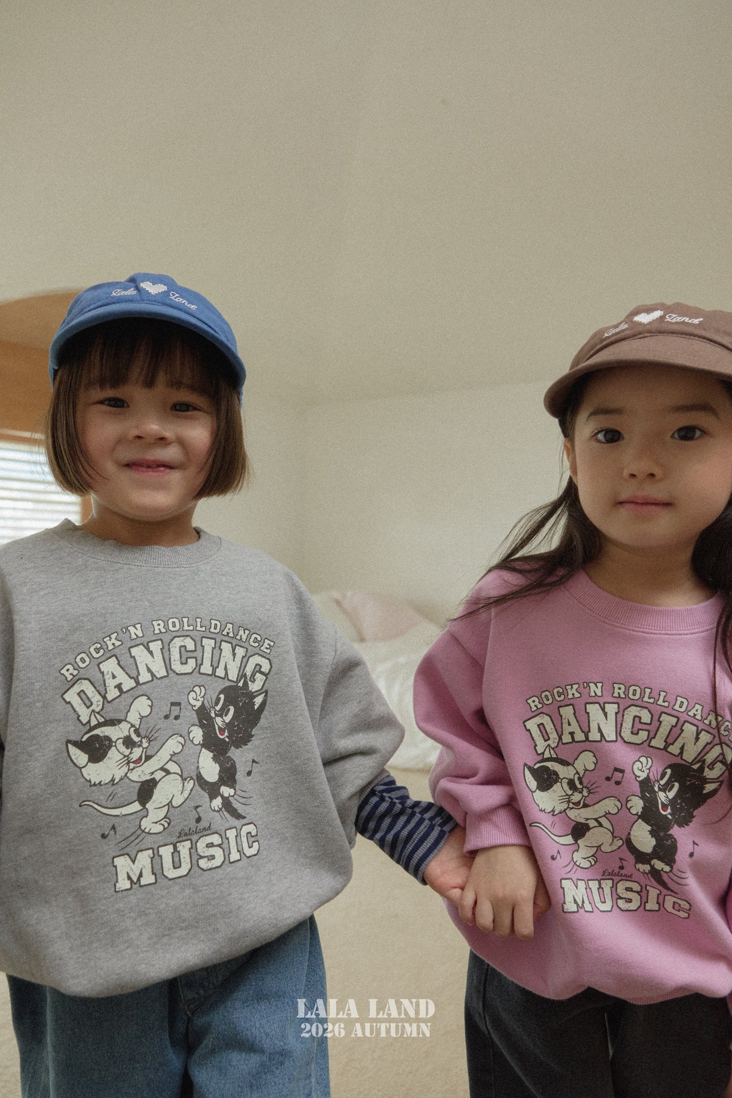 【PRE-ODER〆8.9(sun)】30.Dancing Cat Sweatshirt | lalaland