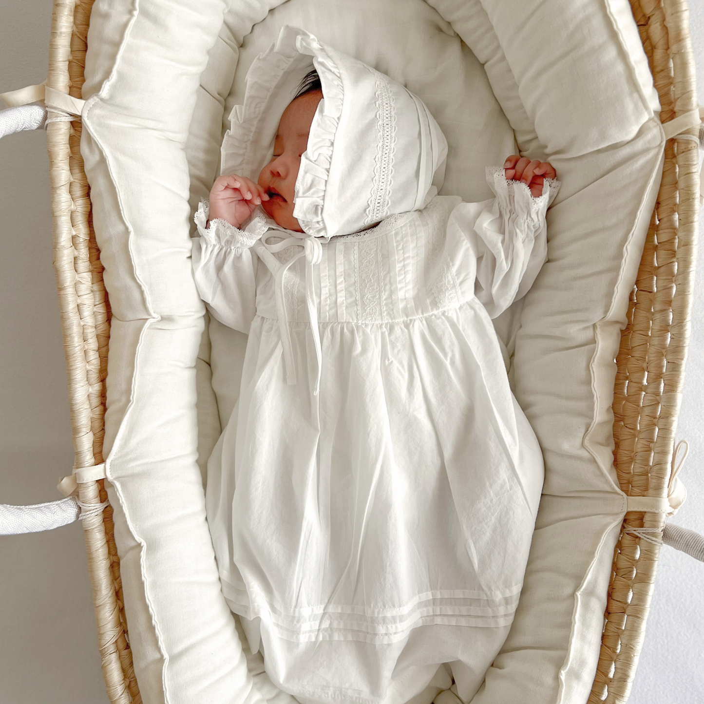 ｟送料無料｠退院着から1歳頃まで / petit baby dress + bonnet