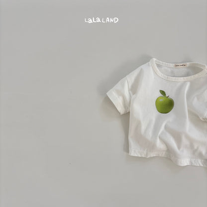 【PREORDER受付終了、ご希望はお問い合わせください。】27.Baby Berry Apple T-shirt