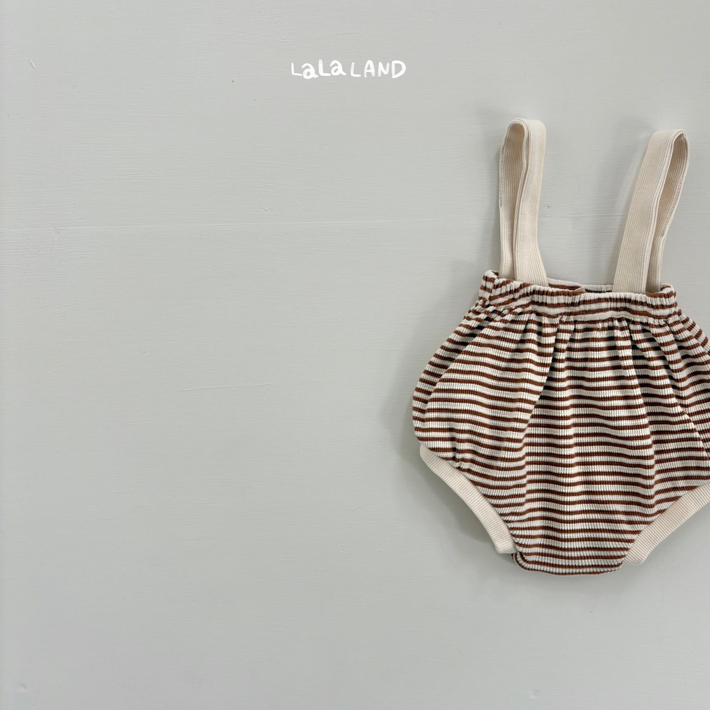 【PREORDER受付終了、ご希望はお問い合わせください。】32.Baby Honey Bee Bloomers