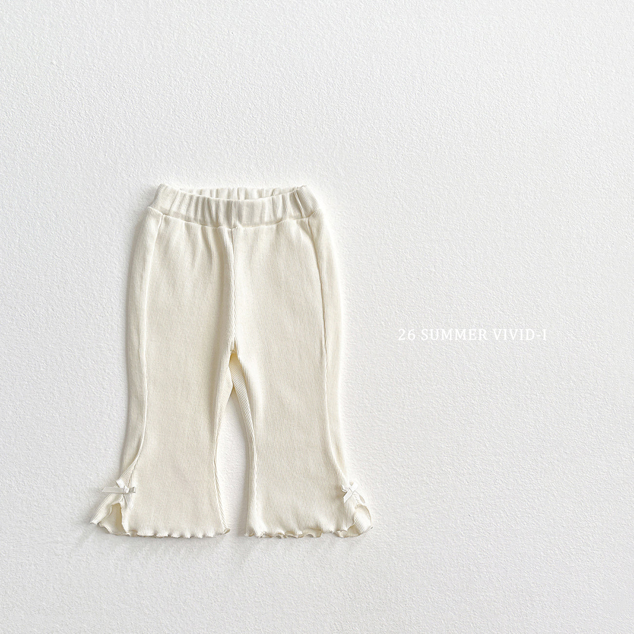 【PREORDER受付終了、ご希望はお問い合わせください。】27.Ribbon Slit Flare 7分丈 Pants