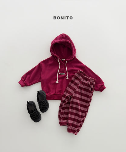 45.Striped Knit Jogger Pants