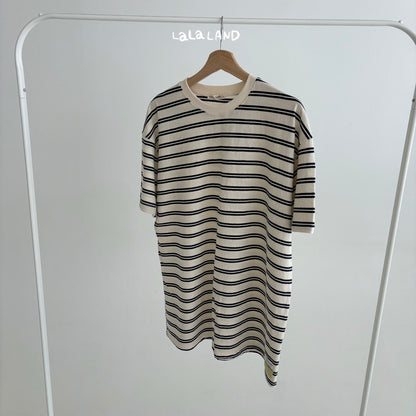 【PREORDER受付終了、ご希望はお問い合わせください。】85.Mom Saint Short Sleeve T-shirt