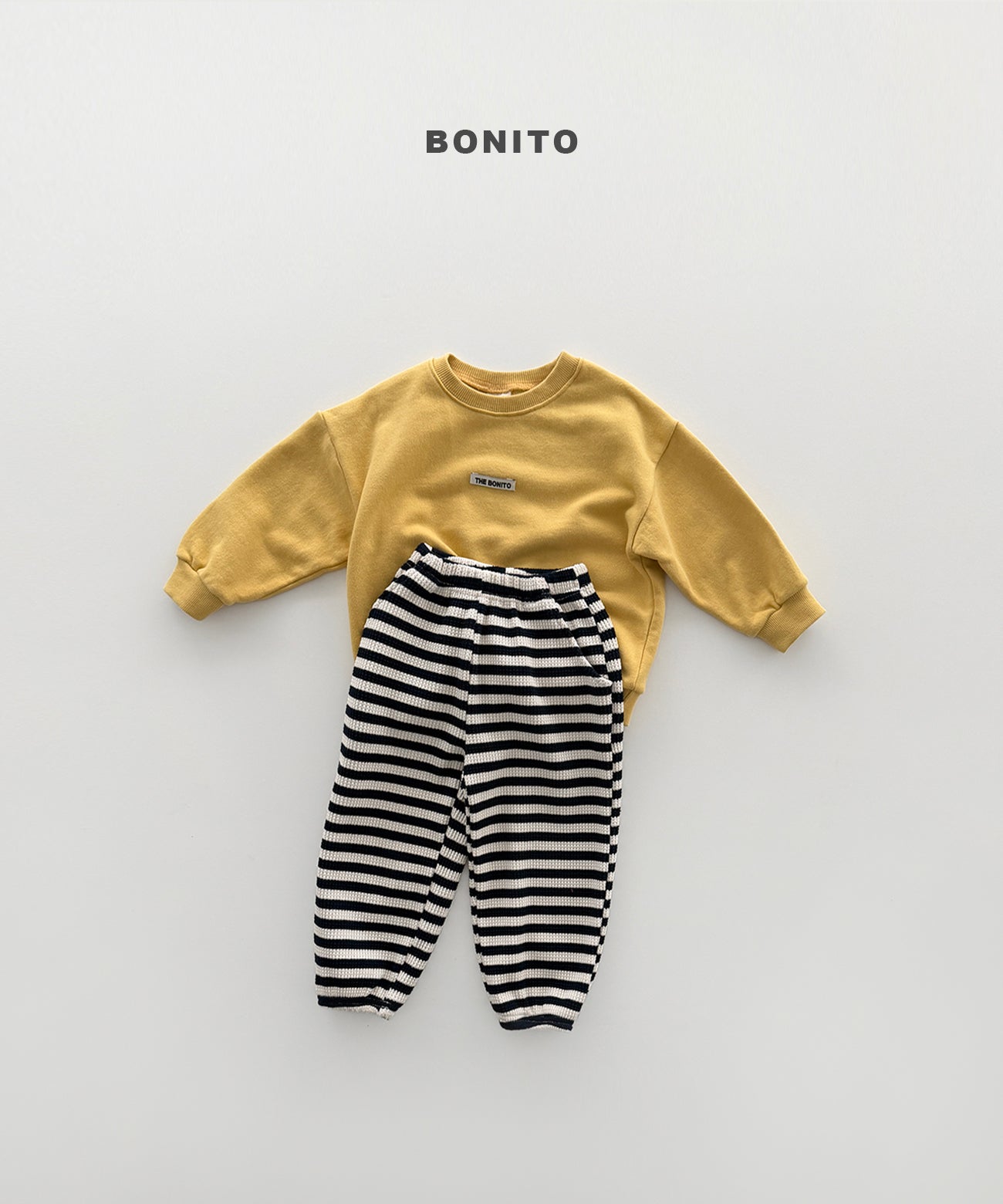 29.Waffle Stripe Jogger Pants