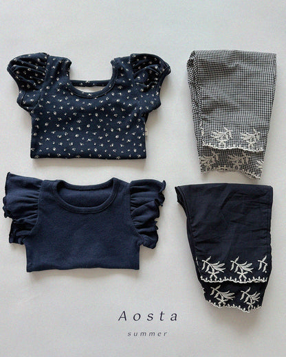 【PREORDER受付終了、ご希望はお問い合わせください。】56.Open Back Puff Blouse