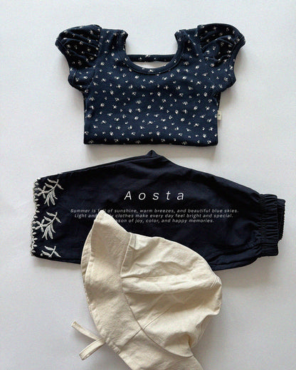 【PREORDER受付終了、ご希望はお問い合わせください。】56.Open Back Puff Blouse