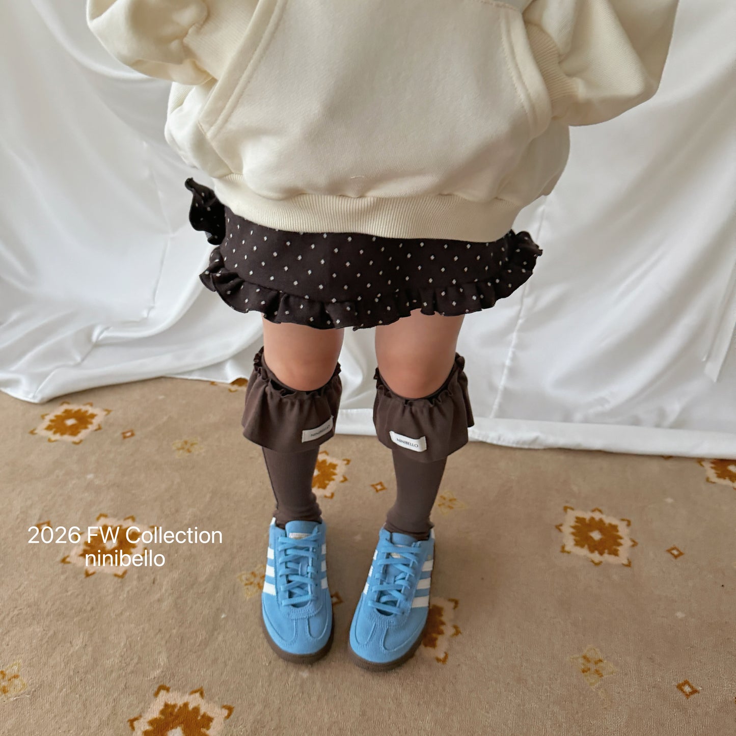 53.Pinter Frill Knee Socks
