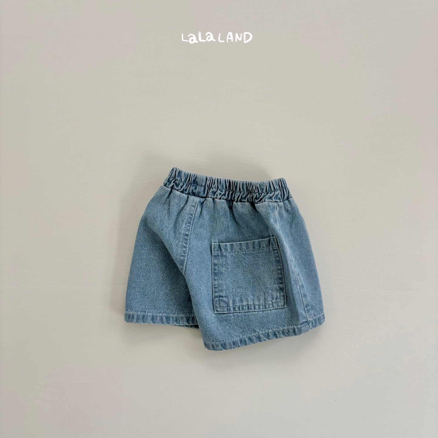【PREORDER受付終了、ご希望はお問い合わせください。】72.Point Denim Shorts
