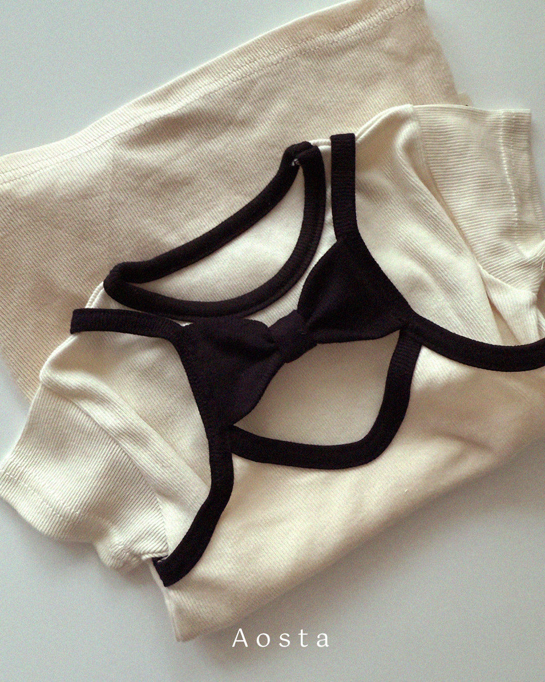 【PREORDER受付終了、ご希望はお問い合わせください。】6.Lip Ribbon Dress