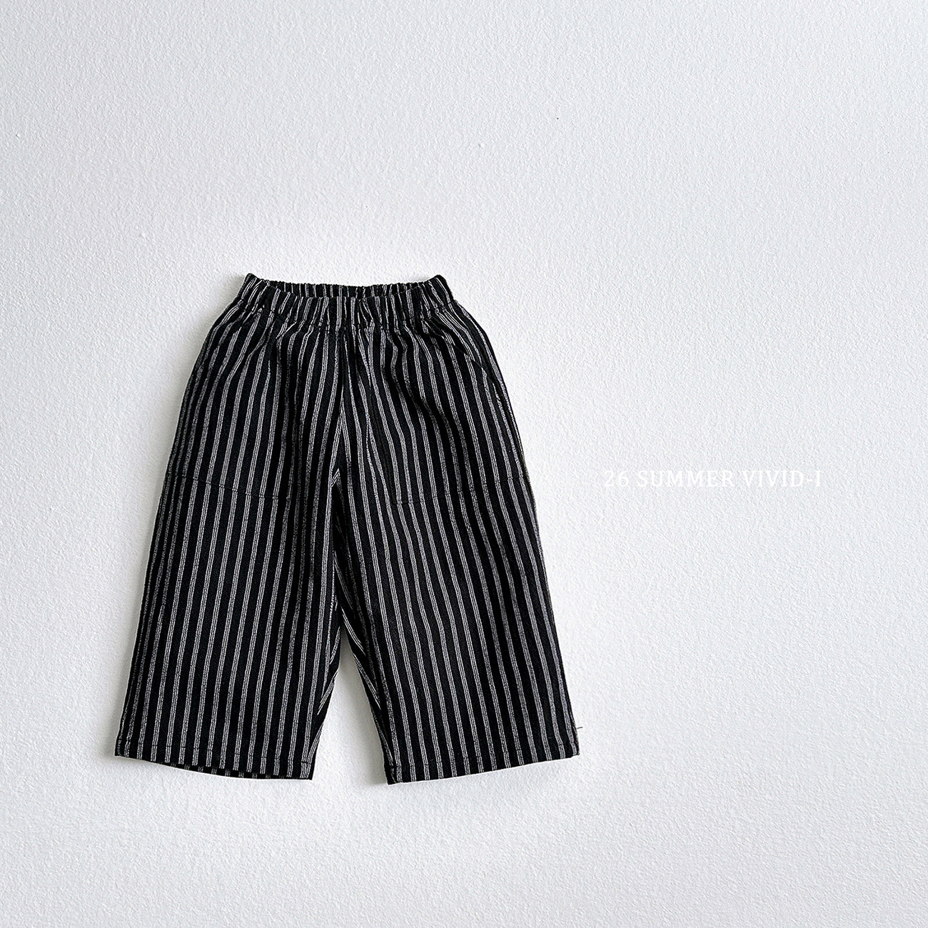 【PREORDER受付終了、ご希望はお問い合わせください。】5.9分丈 Stripe Linen Pants