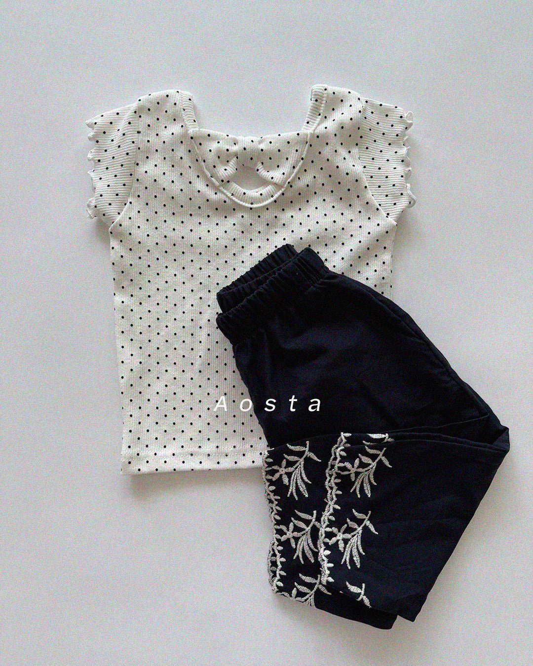 【PREORDER受付終了、ご希望はお問い合わせください。】65.Kiki Frill Pants