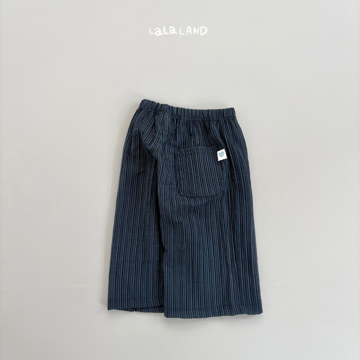 【PREORDER受付終了、ご希望はお問い合わせください。】76.Ankle-length Flow Pants
