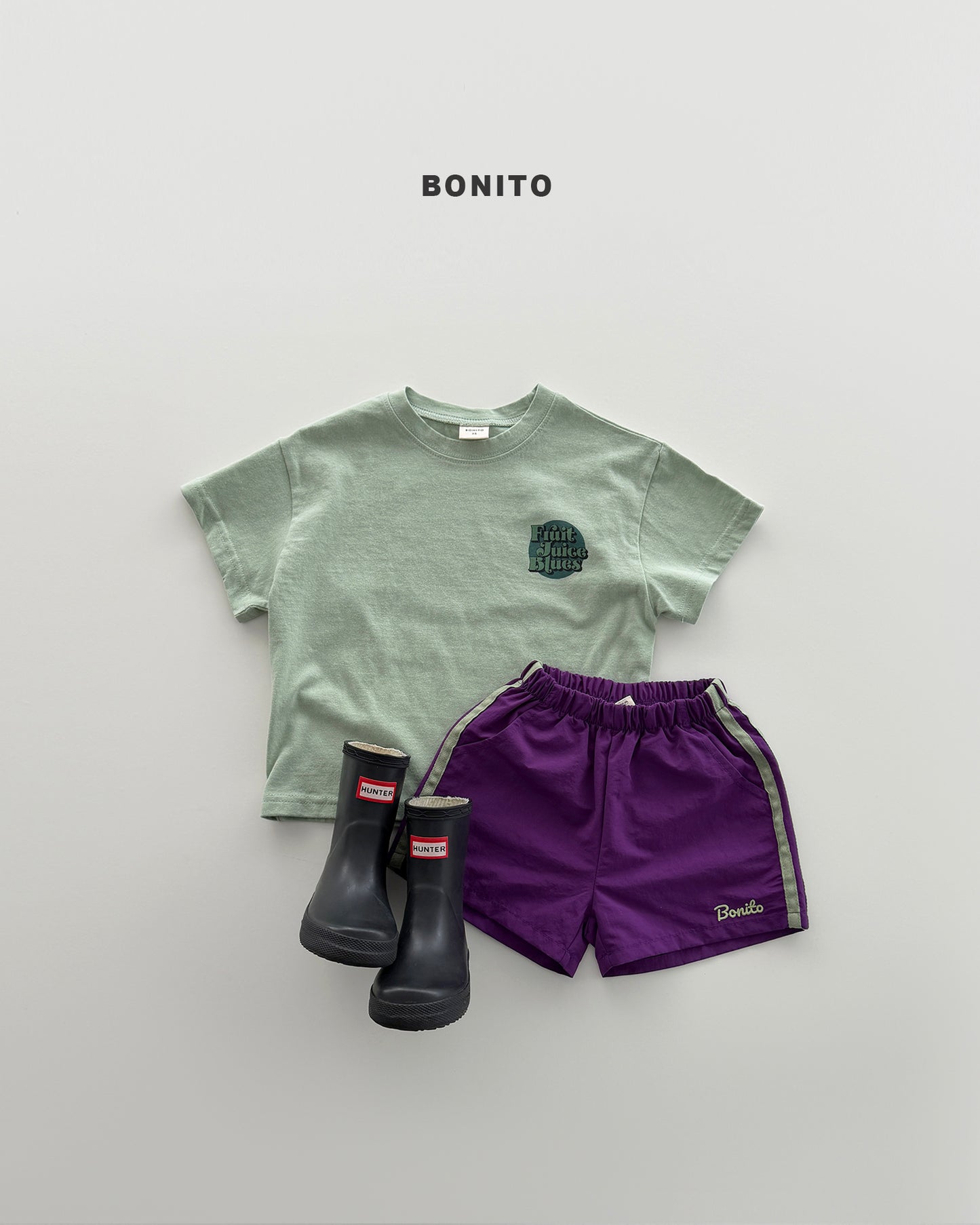 【PREORDER 4日間限定】29.two line tape shorts