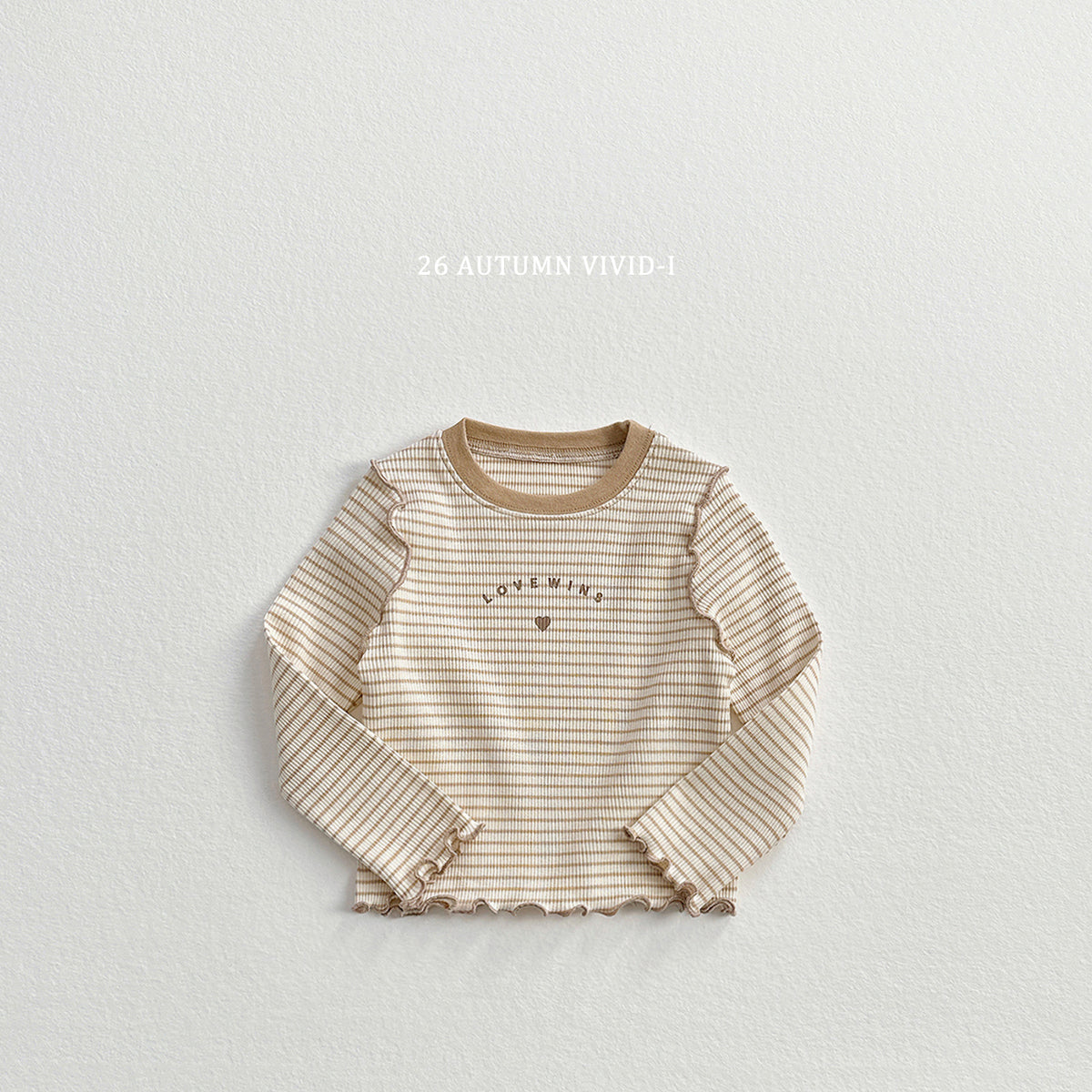 【秋のPRE-ODER 5%OFF】74.Love Wins Lettuce Hem Tee