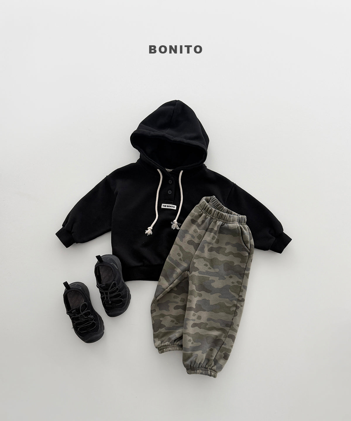 14.Cloud Camo Jogger Pants