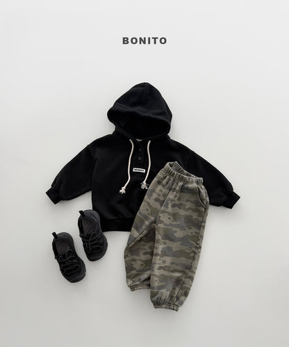 14.Cloud Camo Jogger Pants