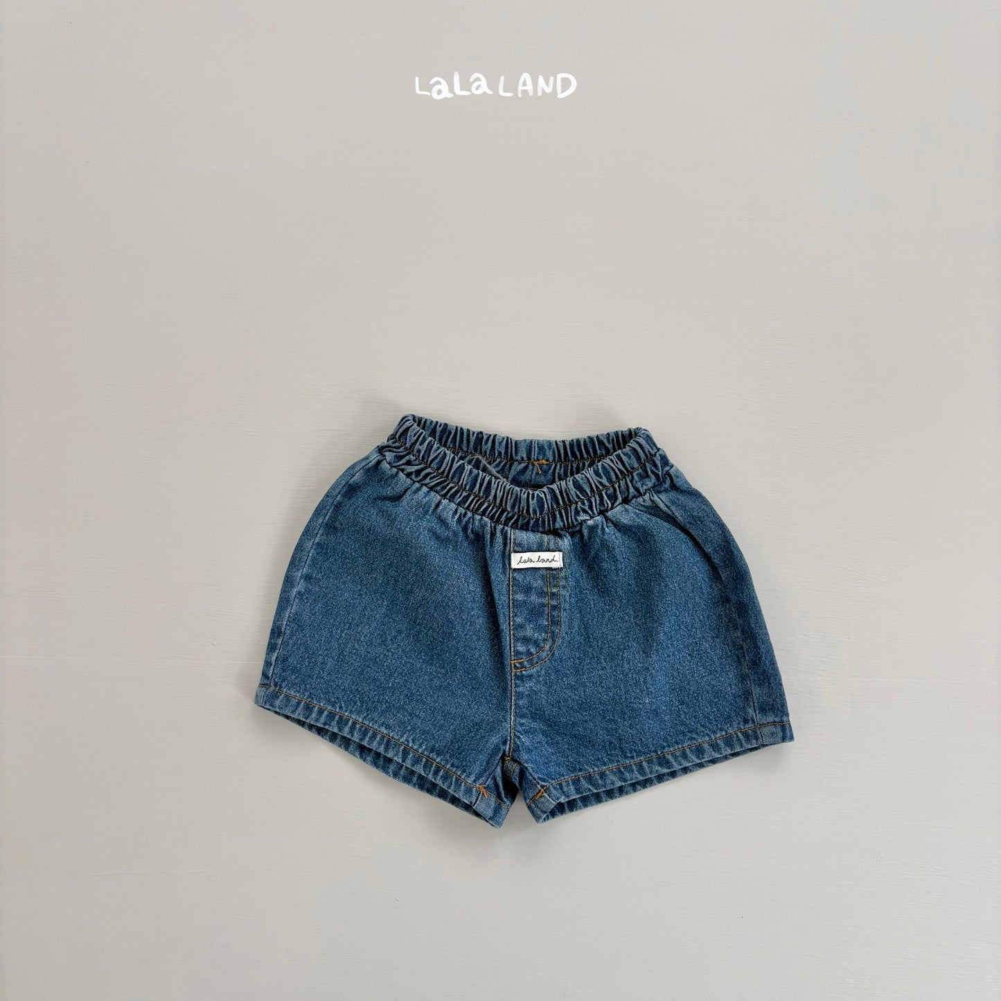 【PREORDER受付終了、ご希望はお問い合わせください。】72.Point Denim Shorts