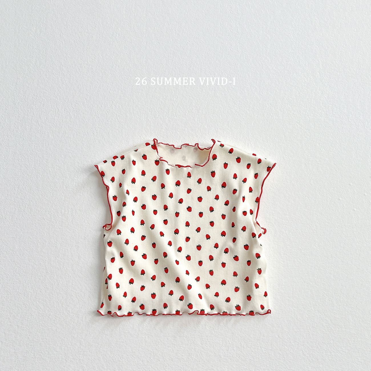 【PREORDER受付終了、ご希望はお問い合わせください。】83.Strawberry Dot Flare Tee