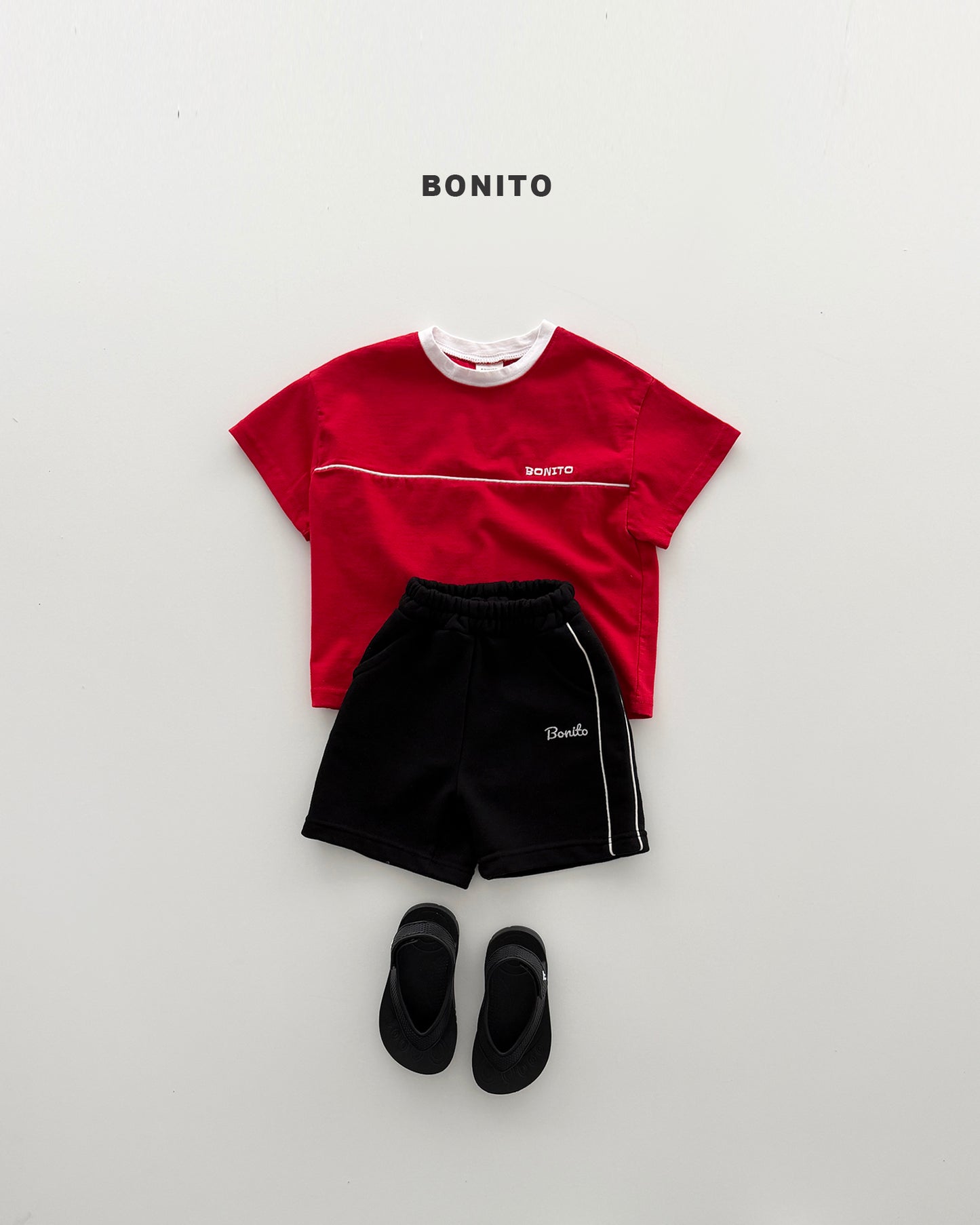 【PREORDER 4日間限定】32.line cut tee