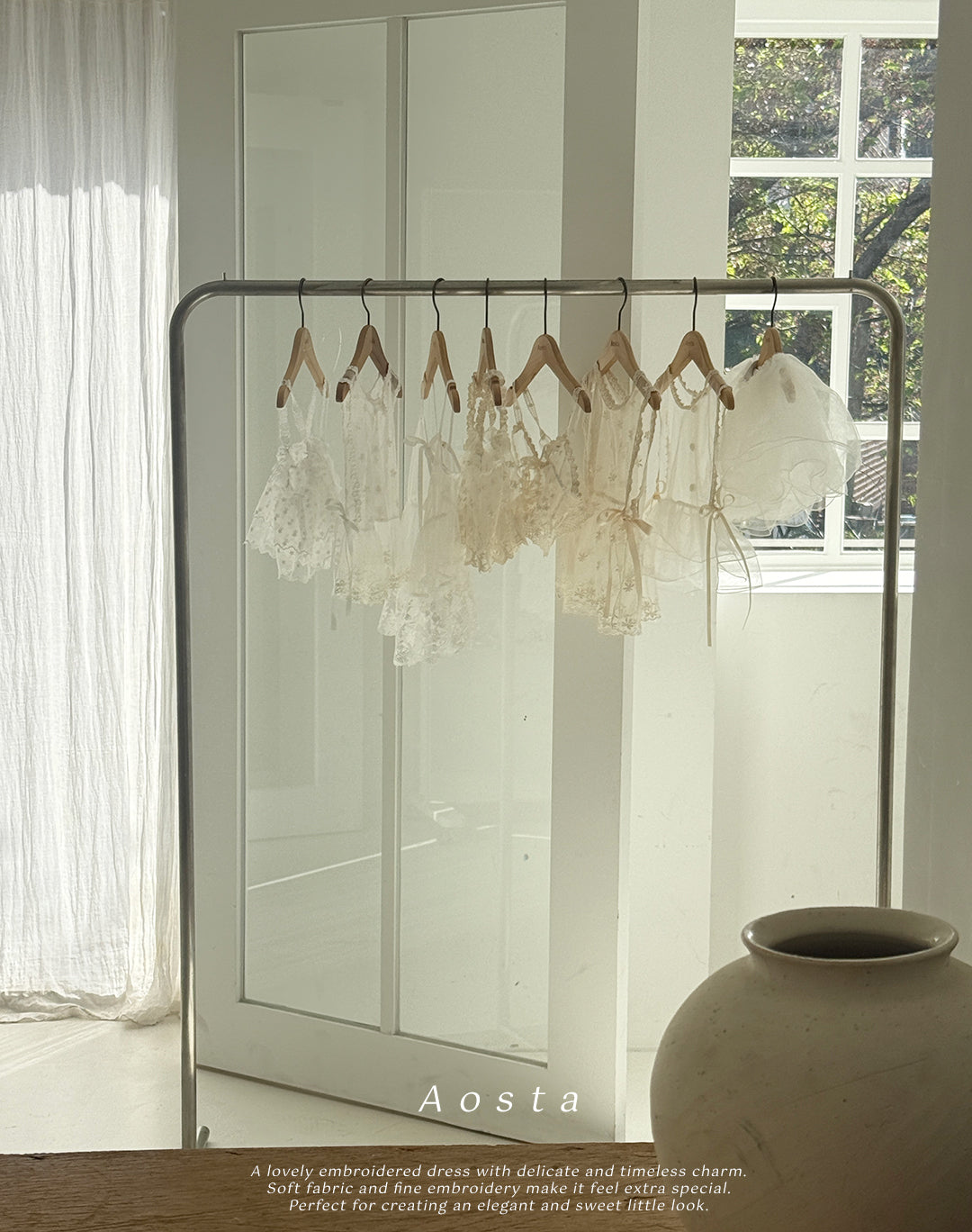 【PREORDER受付終了、ご希望はお問い合わせください。】30.Lace Simple Vest