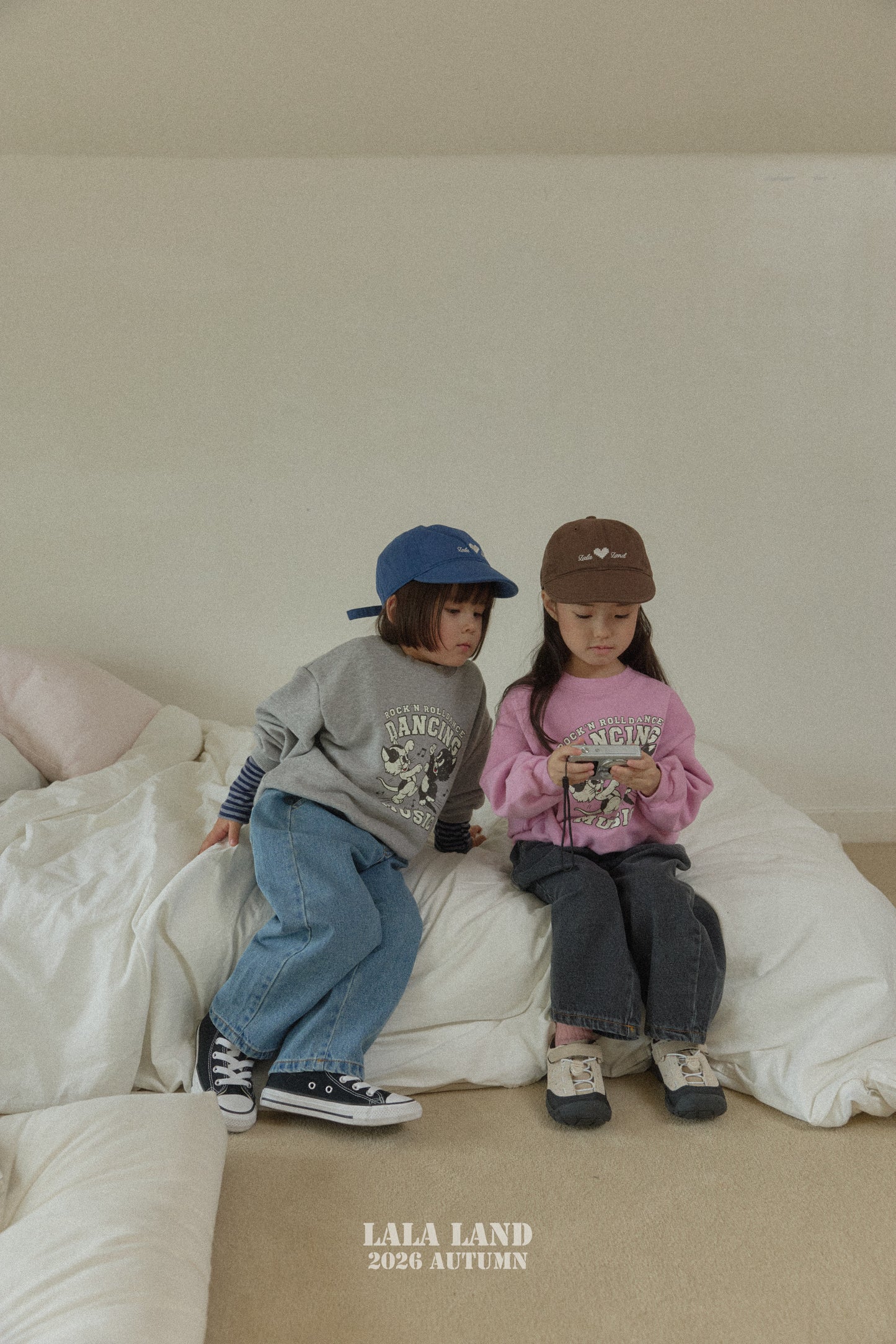 【PRE-ODER〆8.9(sun)】30.Dancing Cat Sweatshirt | lalaland