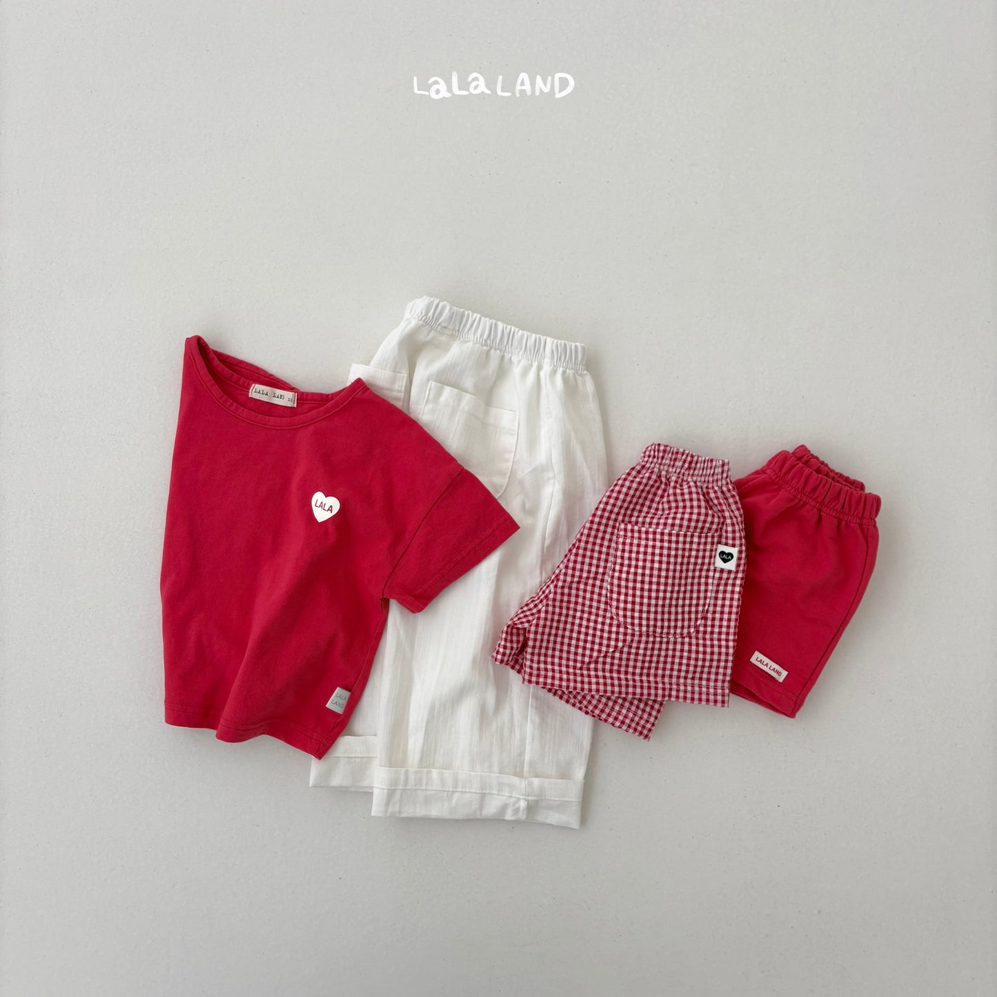 【PREORDER受付終了、ご希望はお問い合わせください。】64.Lala Heart Short Sleeve T-shirt
